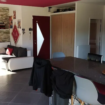 Villa Avec Le Confort Dans Le Livradois Forez *