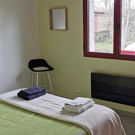 Villa Avec Le Confort Dans Le Livradois Forez *